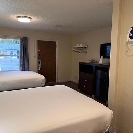Sunrise Motor Inn Коуди Екстериор снимка