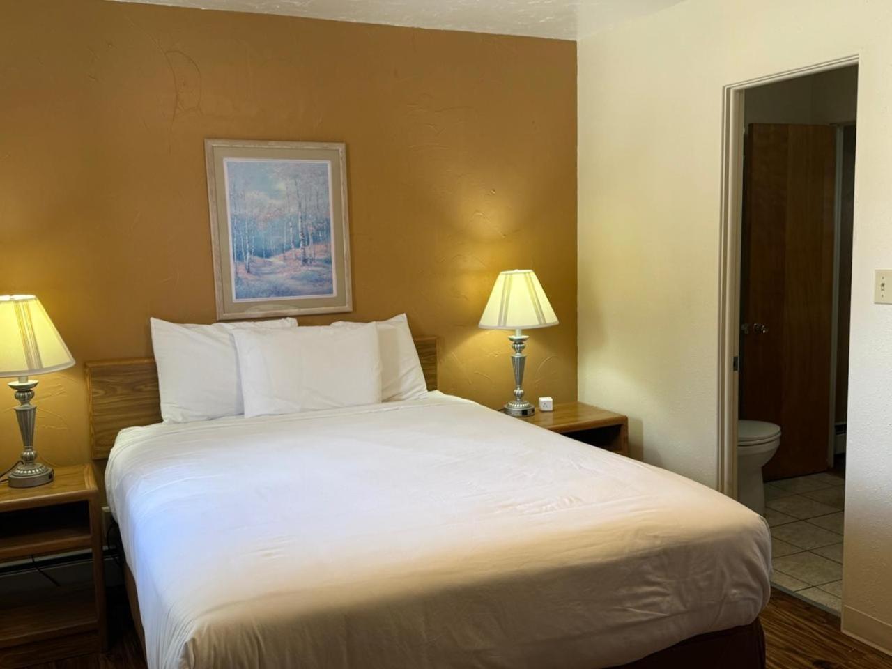 Sunrise Motor Inn Коуди Екстериор снимка