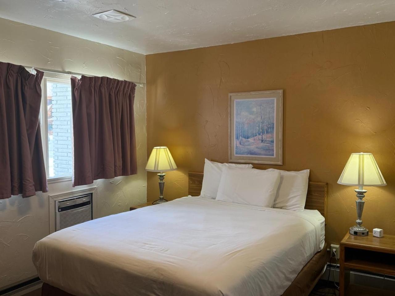 Sunrise Motor Inn Коуди Екстериор снимка