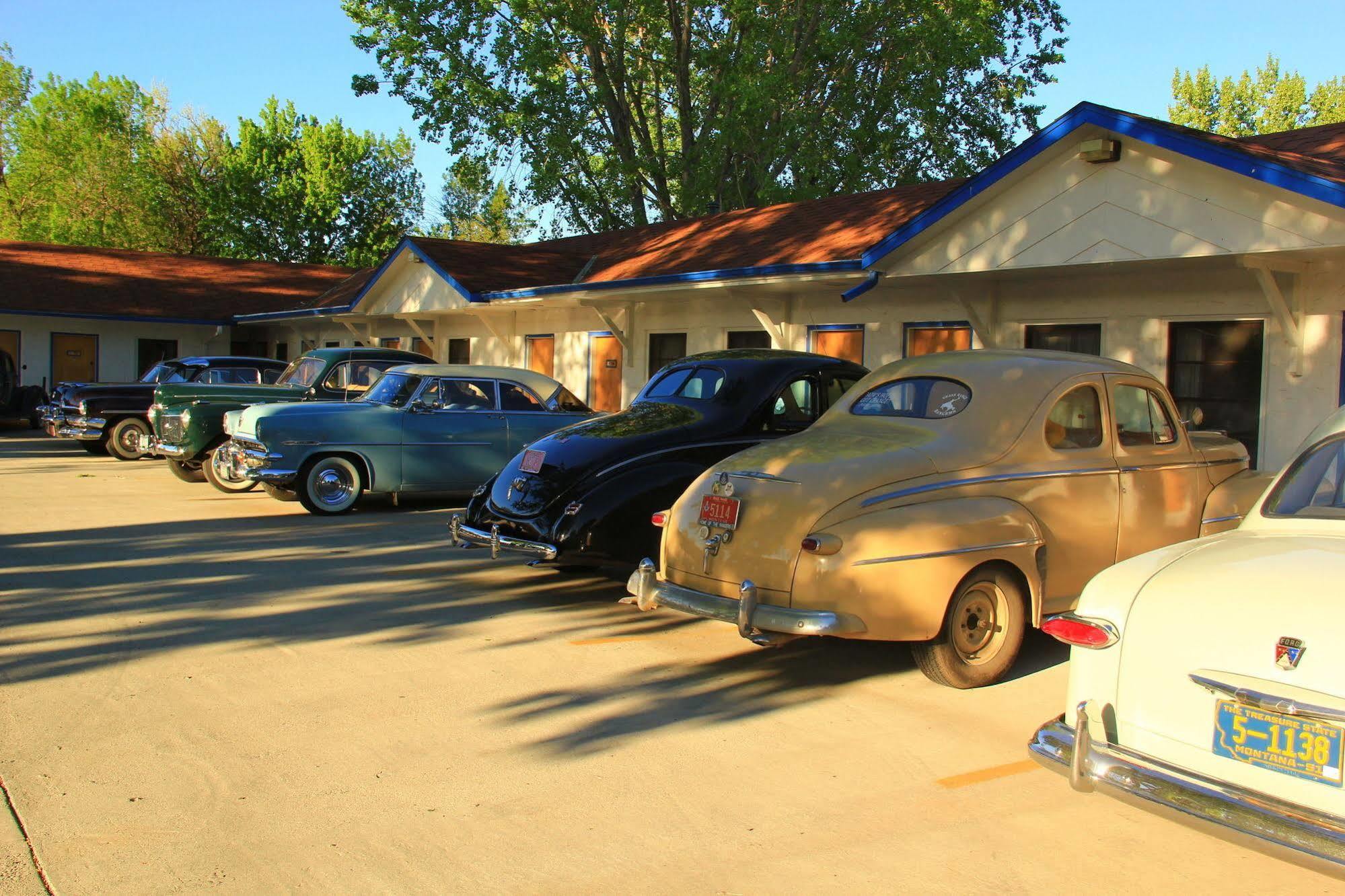 Sunrise Motor Inn Коуди Екстериор снимка